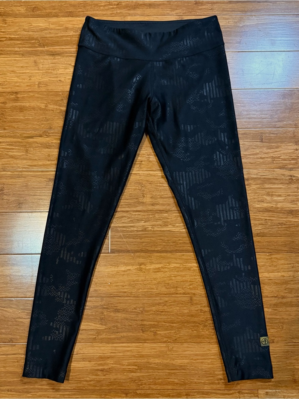 Zumba Fitness Black Tonal Camo Foil Reflective Active Ankle Leggings Size Small